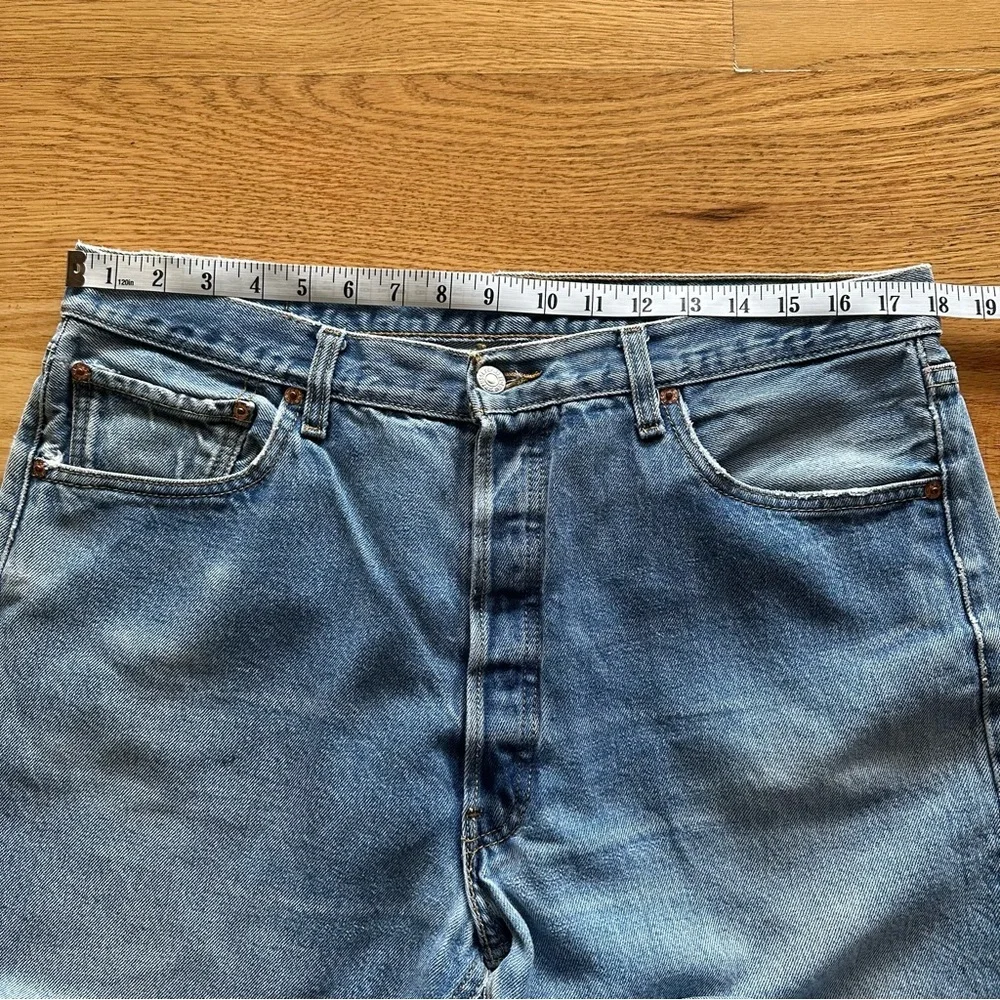 Vintage Levi’s  501 Men’s Jeans Size 38